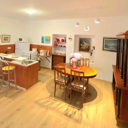 Apartment Lara دوبروفينك المظهر الخارجي الصورة